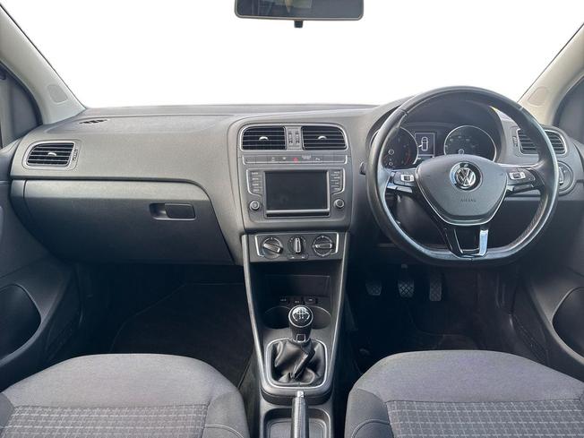 VOLKSWAGEN Polo Photo 10