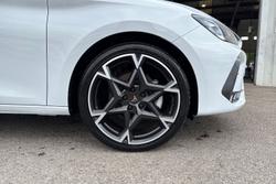 CUPRA Leon Photo 5