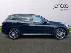 MERCEDES-BENZ GLC Photo 4