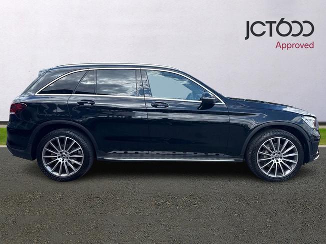 MERCEDES-BENZ GLC Photo 4