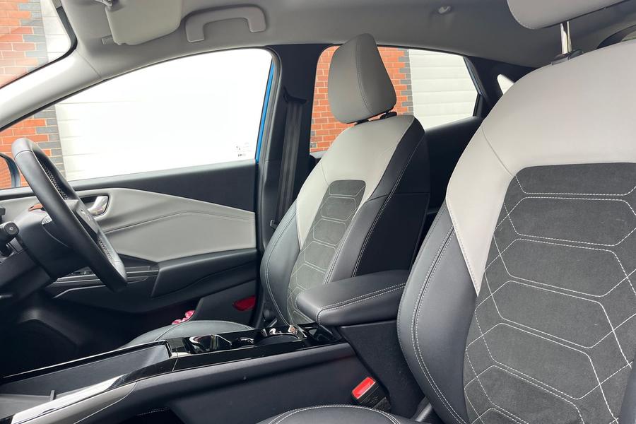 Ford PUMA GEN-E Photo autoimg-75810534a82628a4453ba523f7165bf55886b93d.jpg