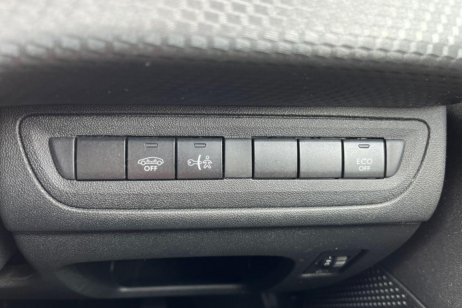 Peugeot 208 Photo 26