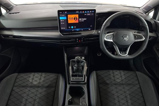 Volkswagen Golf Photo 10
