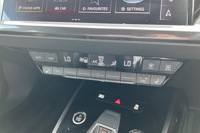 AUDI Q4 E-Tron Photo 56