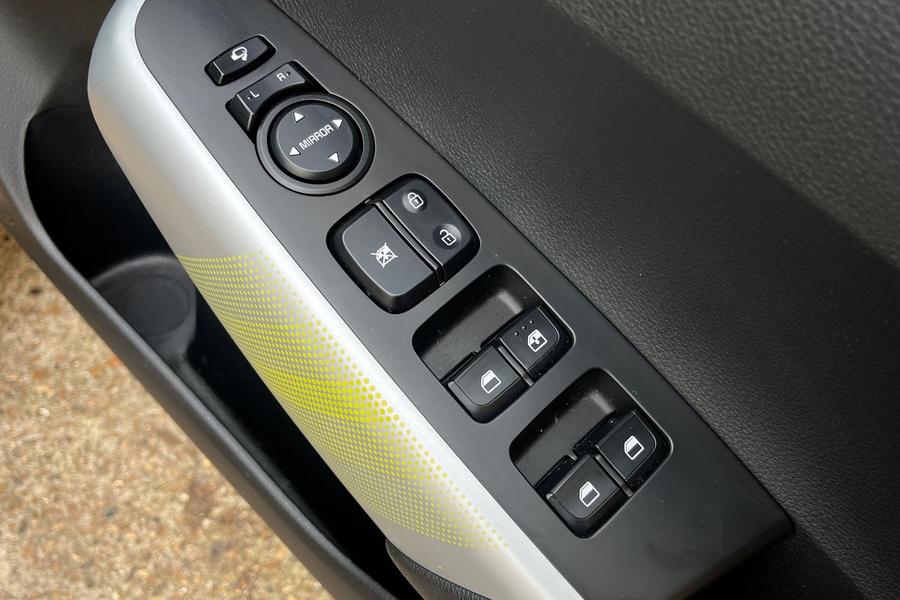 Kia PICANTO Photo autoimg-7590fe709f898b05c23b1a2037f9be7a5b64aa51.jpg