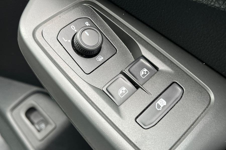 Ford TRANSIT CONNECT Photo autoimg-7596364e3016d08cb031975b26514249aaf23adb.jpg