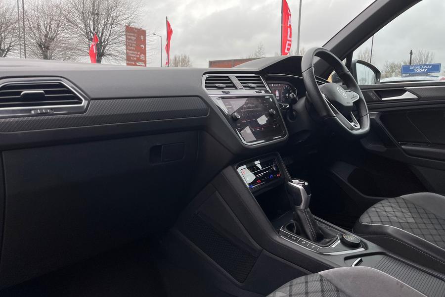 Volkswagen TIGUAN Photo autoimg-75a2a1f307251048314fc16c6cc7c91198ddd004.jpg