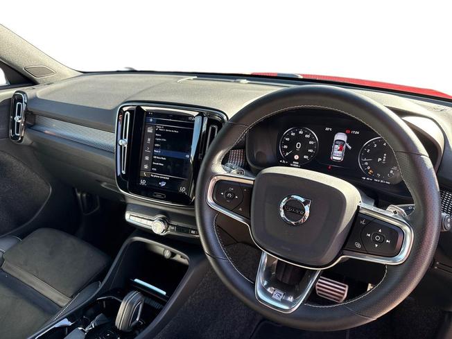 VOLVO Xc40 Photo 10
