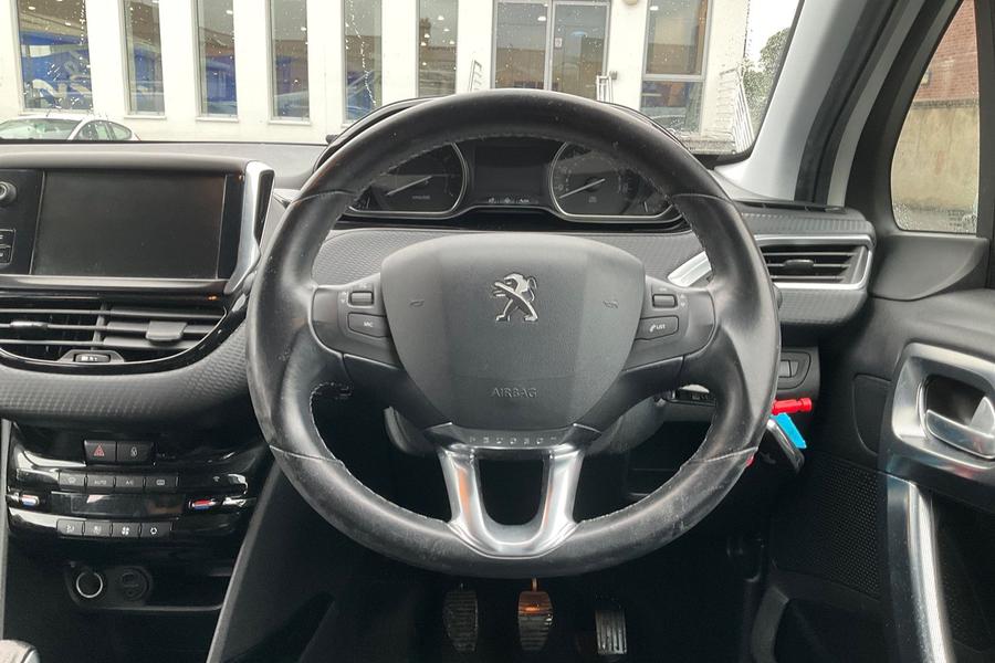 Peugeot 2008 Photo autoimg-75a76e222087fe6e66a9b922fa42bcbc6cf4a73b.jpg