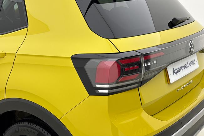 VOLKSWAGEN T-Cross Photo 18