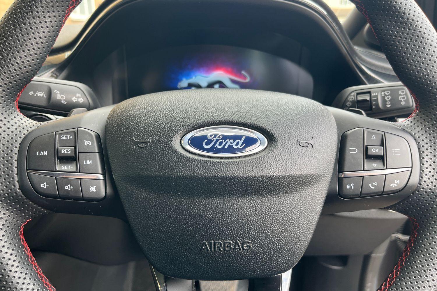 Ford PUMA Photo 11