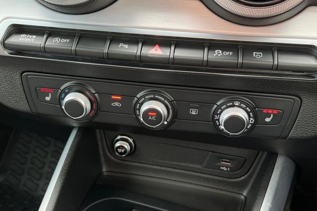 AUDI Q2 Photo 32