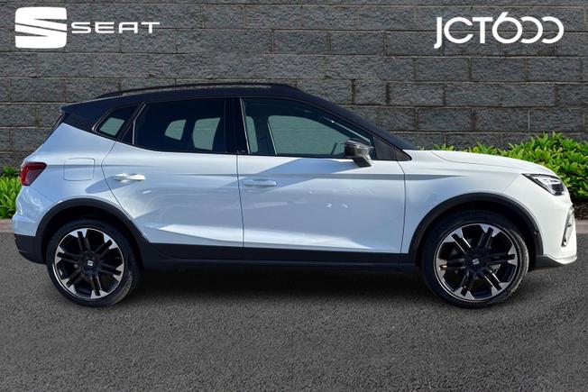 SEAT Arona Photo 4
