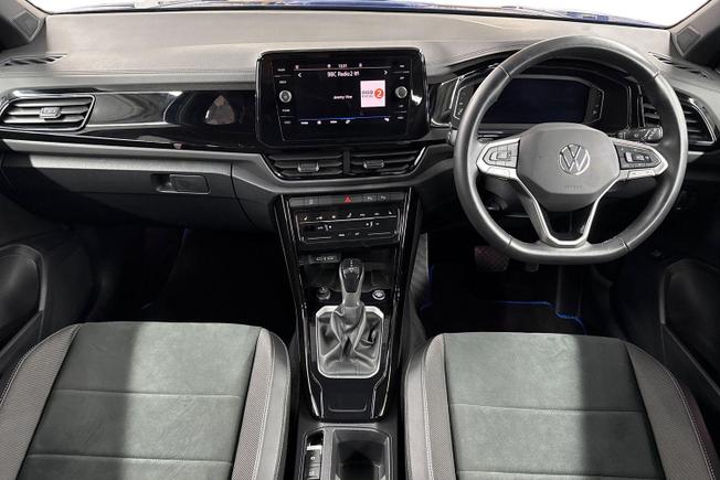 VOLKSWAGEN T-Roc Photo 10