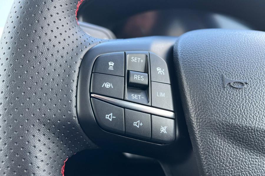 Ford Focus Photo autoimg-75b1c98abd14ed560891ccfe75ca48d62b61935b.jpg