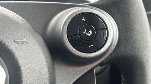 smart fortwo Photo autoimg-75b2ab882bb2847fd6b6ffd68eadda1bdcc34e9e.jpg