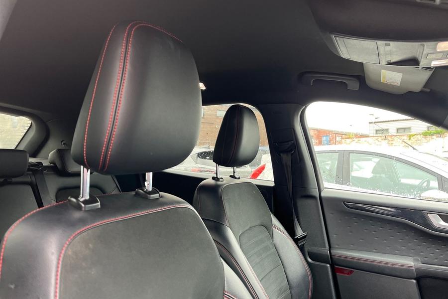 Ford KUGA Photo autoimg-75b35f65cde77c512a24309b01da001d8e7faf69.jpg