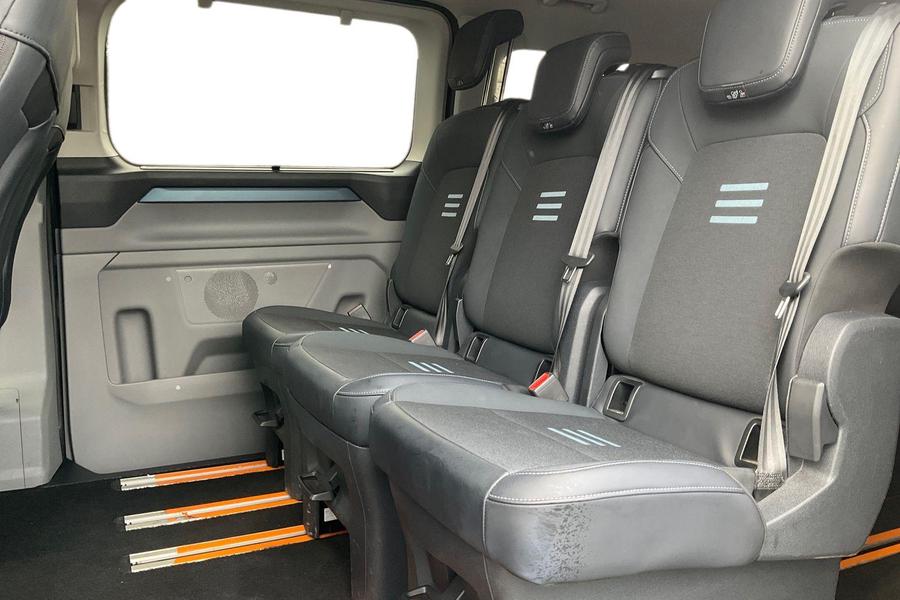 Ford Tourneo Custom Photo autoimg-75b3bdff598630184387660773cb434a5e9fbccc.jpg