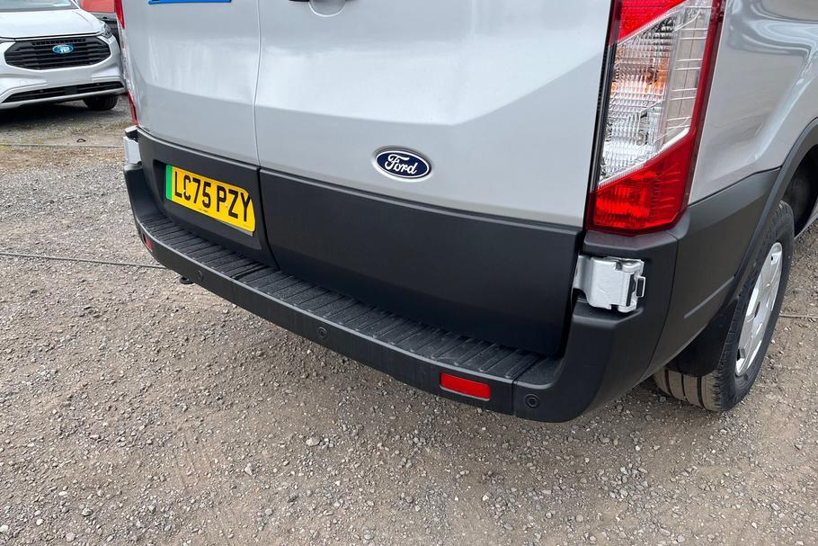 Used Ford E-TRANSIT LC75PZY 18