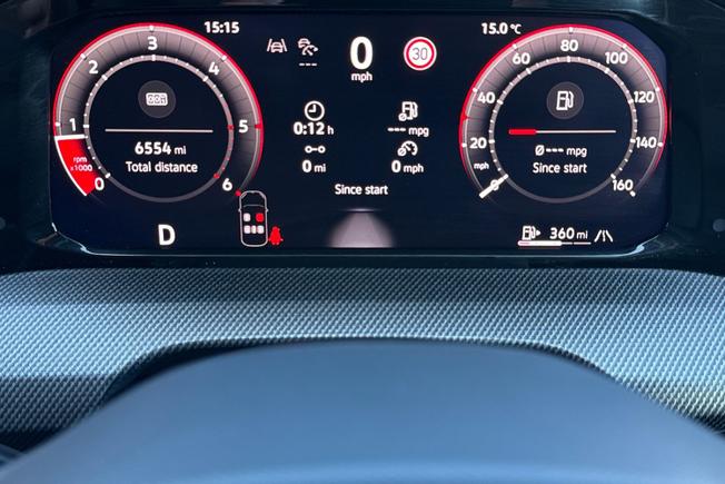 VOLKSWAGEN Golf Photo 15
