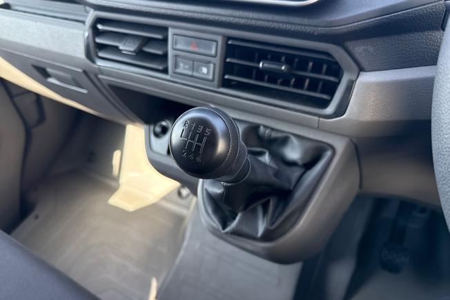 VOLKSWAGEN Crafter Photo 44