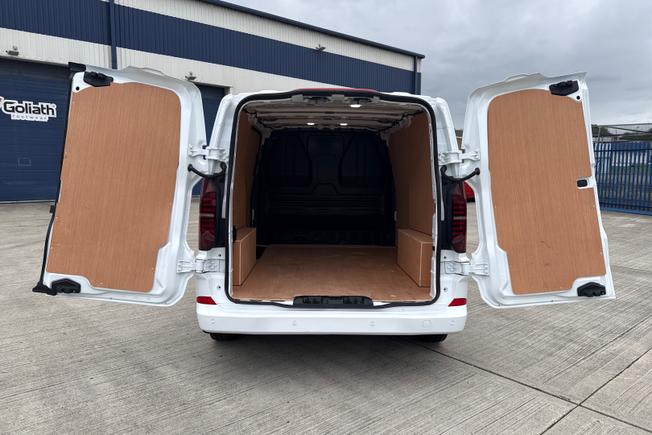 VOLKSWAGEN Transporter Photo 30