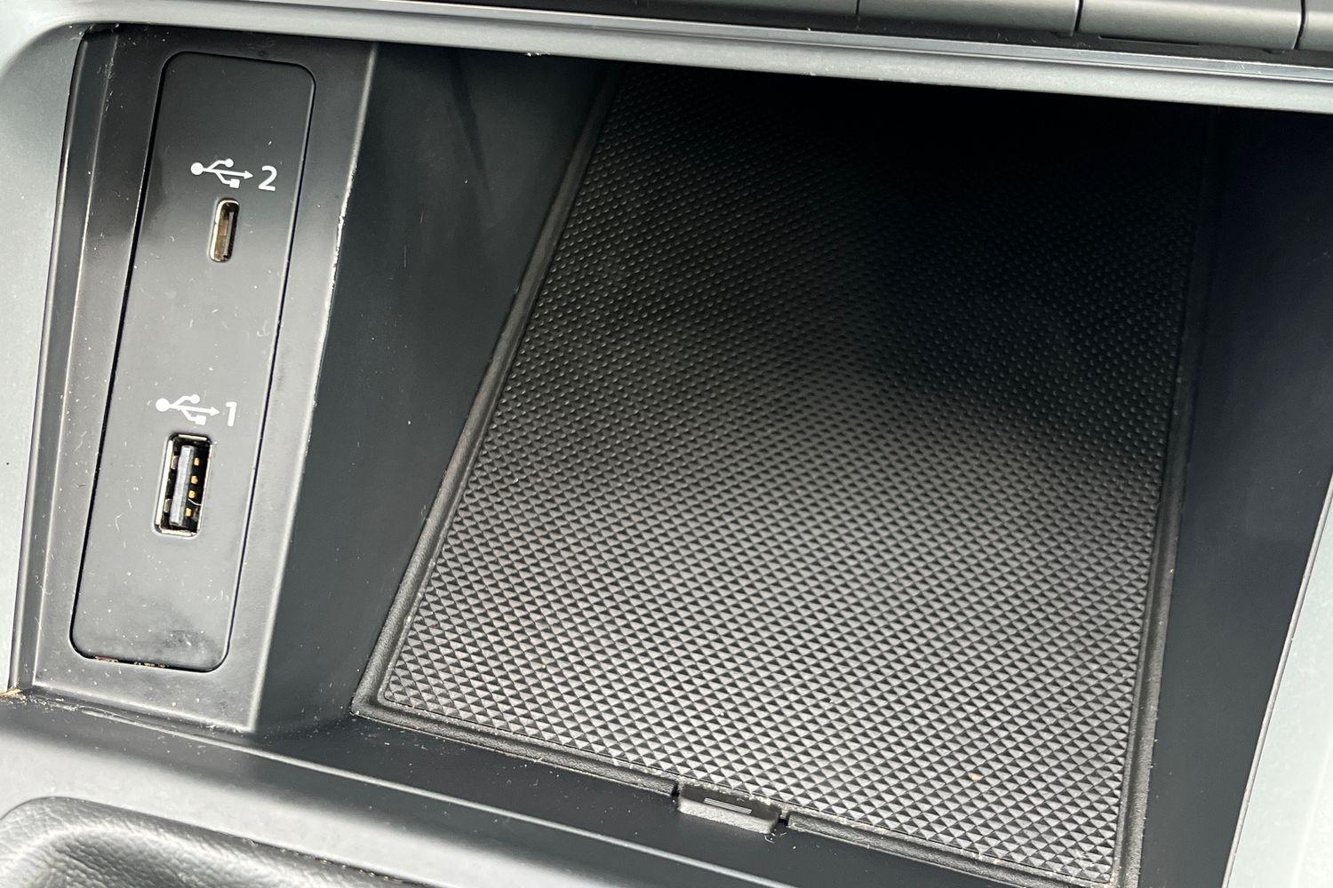 Audi Q3 Photo 33