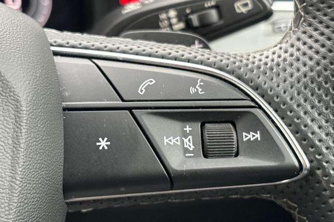 Audi Q7 Photo 17