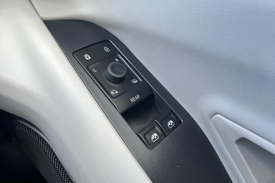 Used Ford EXPLORER 16