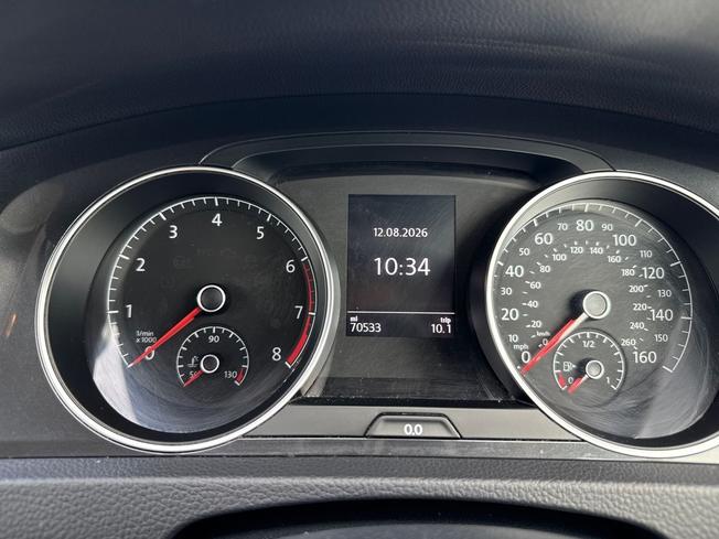 VOLKSWAGEN Golf Photo 29
