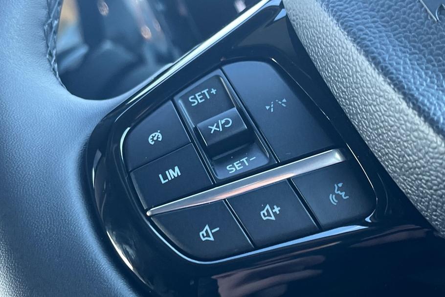 Used Ford TRANSIT CUSTOM 18