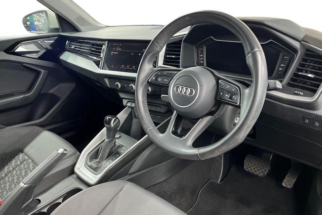 AUDI A1 Photo 6