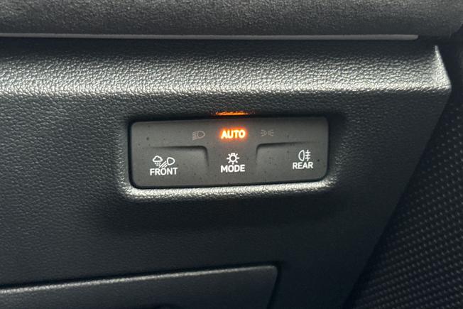 VOLKSWAGEN Tiguan Photo 49