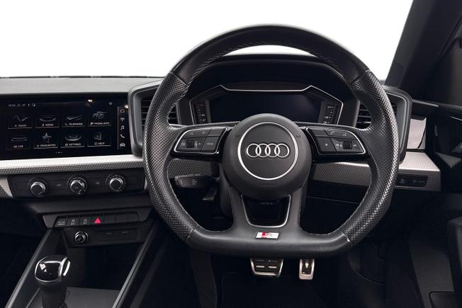 AUDI A1 Photo 11