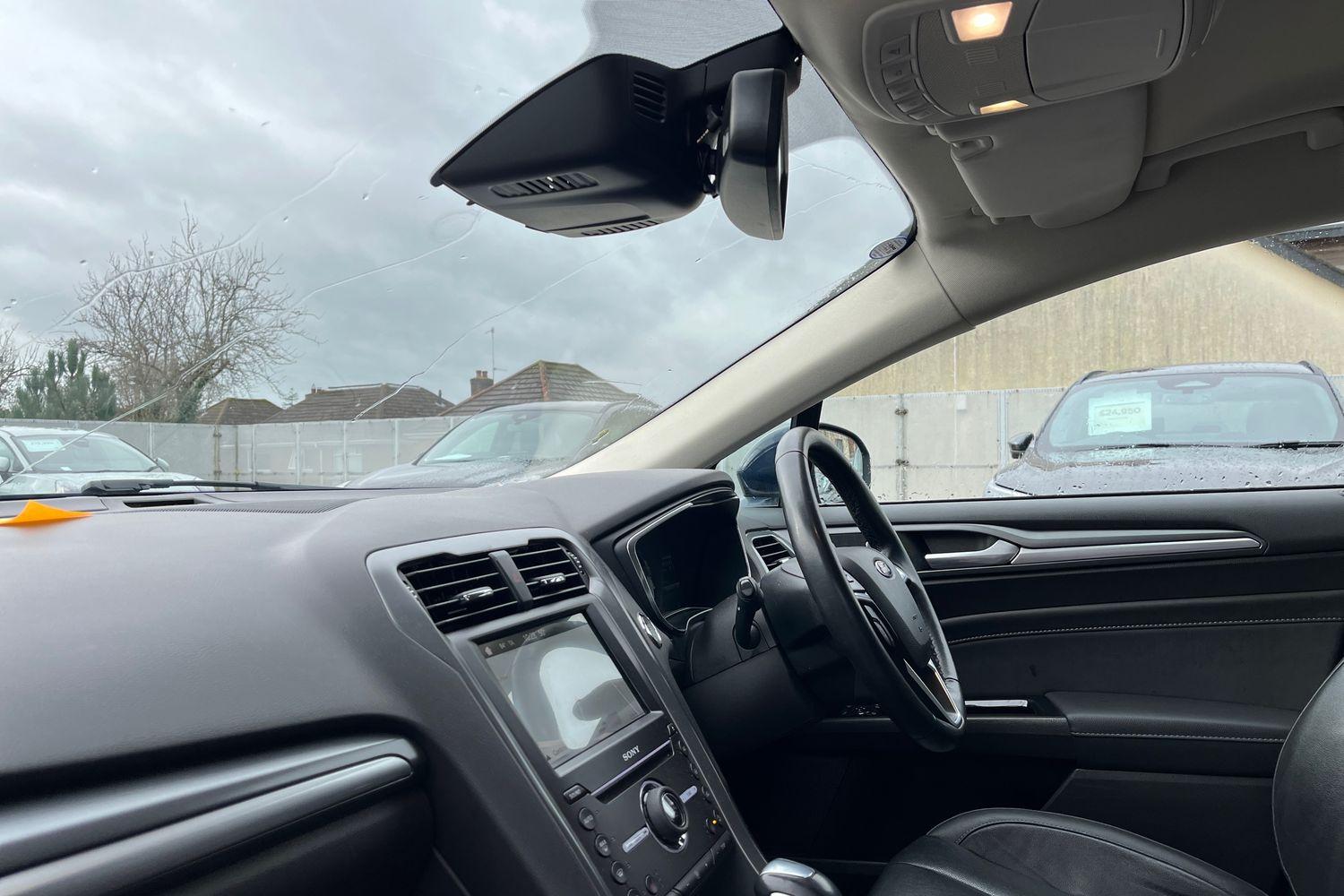 Ford MONDEO Photo 17