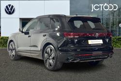 VOLKSWAGEN Touareg Photo 3
