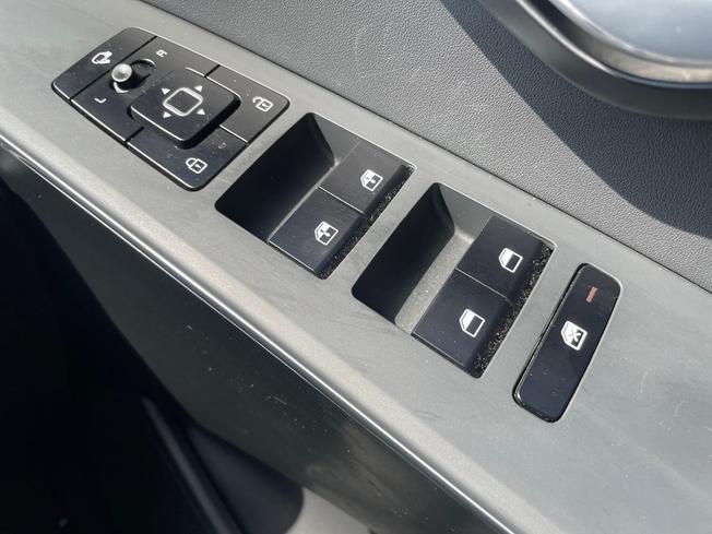 KIA Niro Photo 27