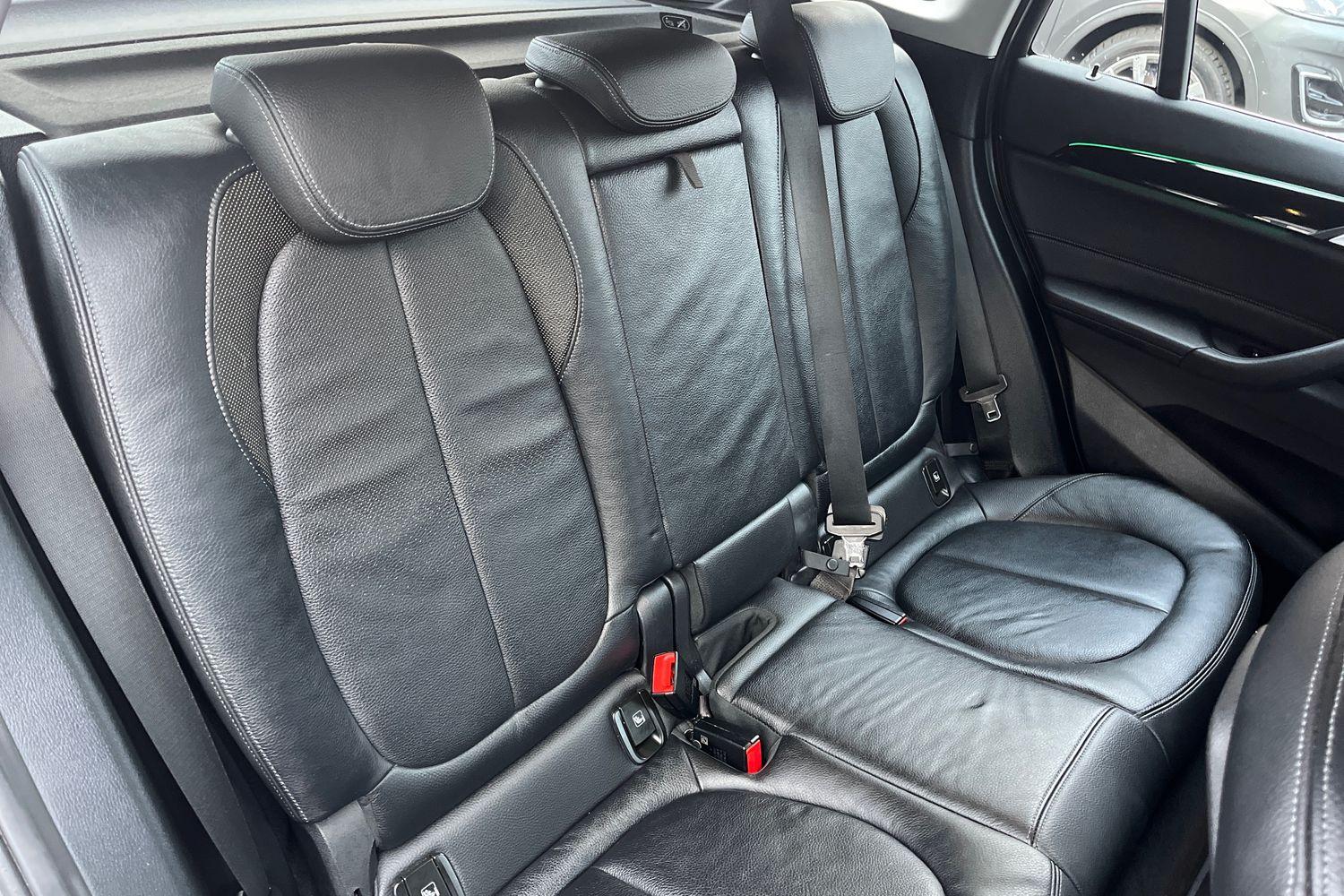 BMW X1 Photo 19