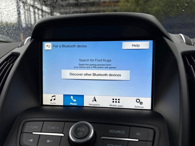 FORD Kuga Photo 40