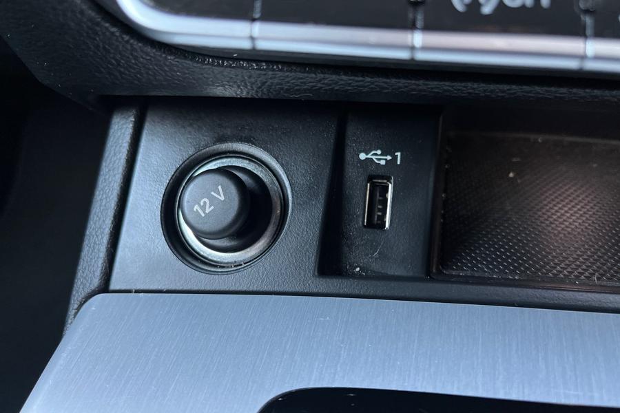 Audi Q5 Photo autoimg-75ed0b5f43cc041aef6cf0c2d9d62722eddb5657.jpg