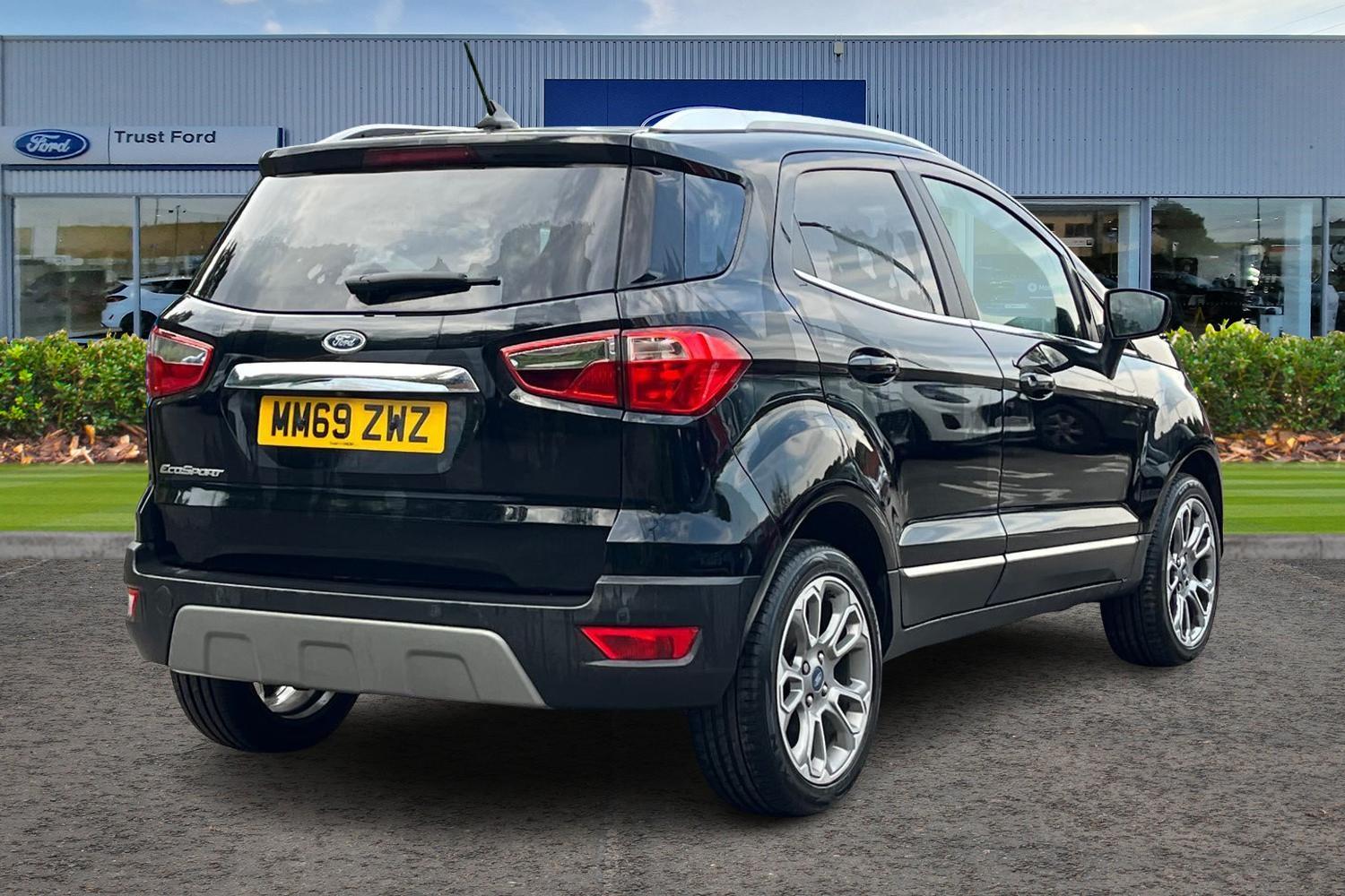 Ford Ecosport Photo 3