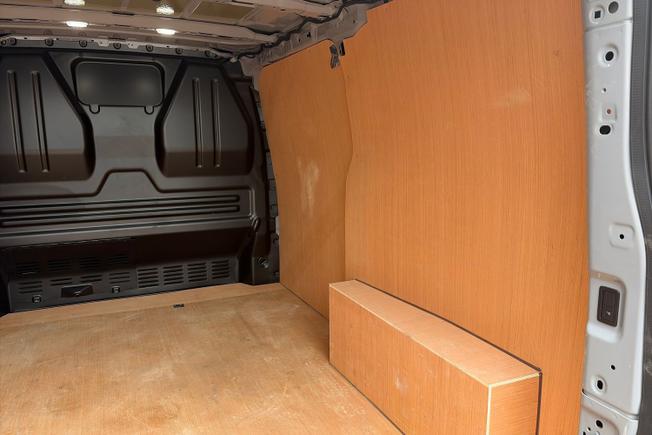 VOLKSWAGEN Transporter Photo 31