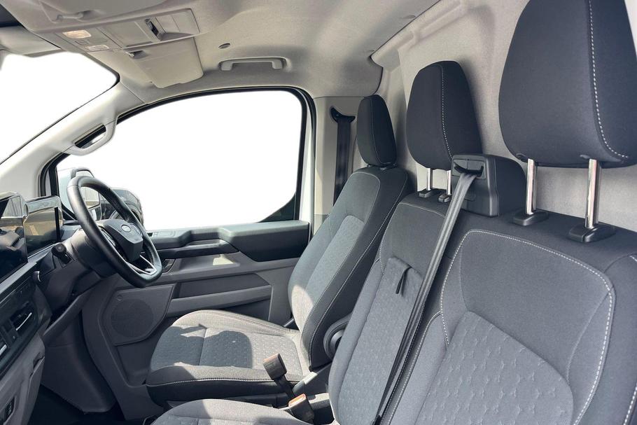 Used Ford E-TRANSIT CUSTOM RX26BBU 10