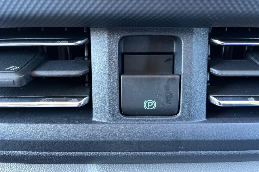 Ford TRANSIT CUSTOM Photo autoimg-75fd27010a8a7d942f2bcb6269626462ef0a68d6.jpg