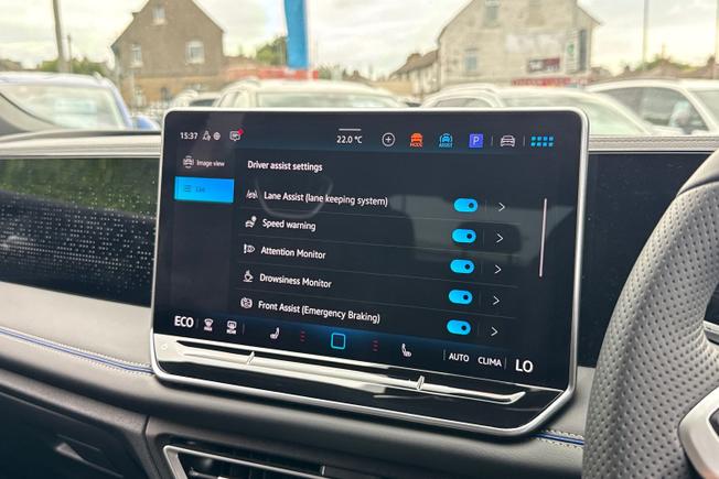 VOLKSWAGEN Tiguan Photo 33
