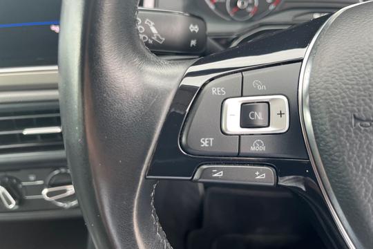 Volkswagen Polo Photo autoimg-76067fe7605cf71384b0061a60b8dc42268d396e.jpg