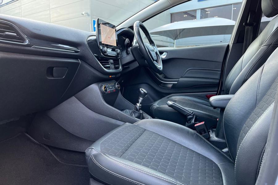 Ford Fiesta Photo autoimg-7606c5a57269d2a9fc0dcd79ab3ab9ce6d64d116.jpg