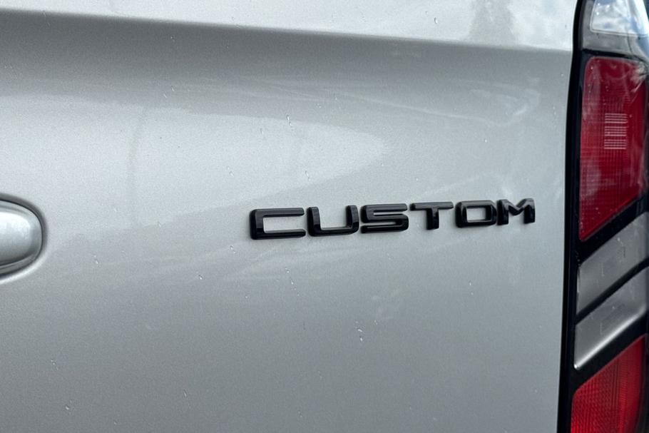 Used Ford TRANSIT CUSTOM WR75MXX 19