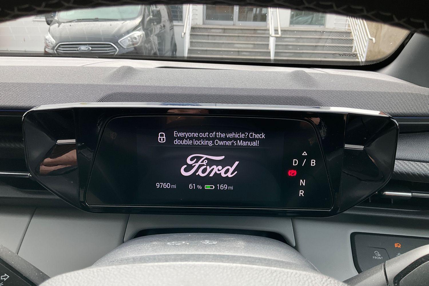 Ford Explorer Photo 12