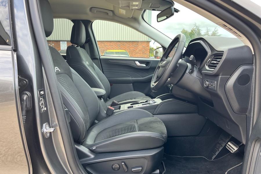 Ford Kuga Photo autoimg-760bf908e2251b516d07c6708676559683b5e02b.jpg